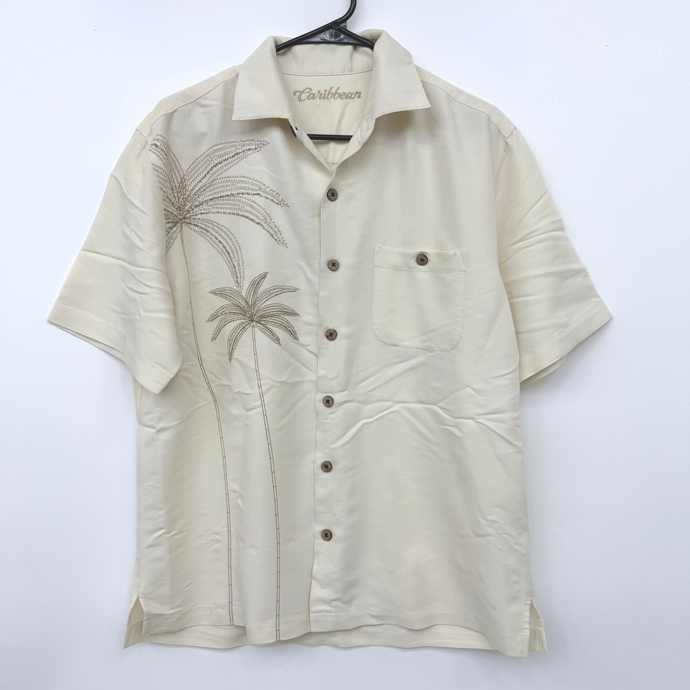 Caribbean Mens Medium Short Sleeve Button Down Shirt Cream Palm Tree Embroidered